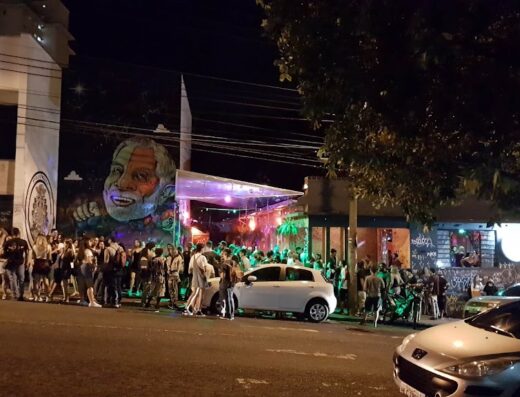 Dona Onça Pub Bar
